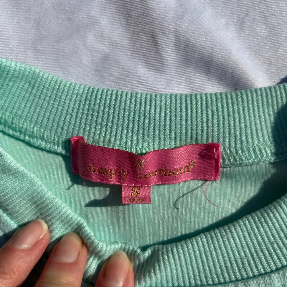 Simply Southern Mint Green Crewneck with Pink Label size small - Picture 3 of 7